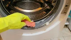 Como limpar a vedação de borracha da máquina de lavar roupa usando apenas um ingrediente.